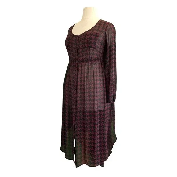 Torrid Long Sleeve Scoop Neck Burgundy Houndstooth Chiffon Button Tunic Size 1X - Picture 4 of 7